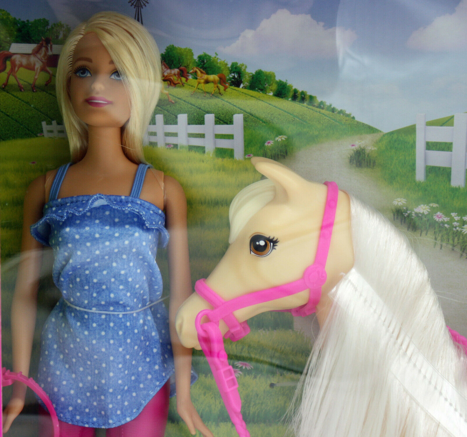 Barbie® Pferd & Puppe